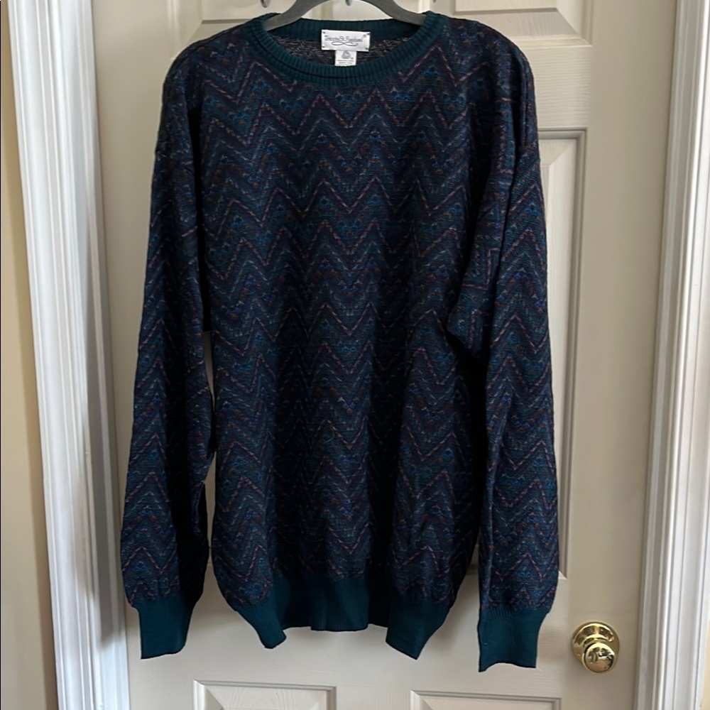 Men's Chevron Pattern Sweater - Multicolor